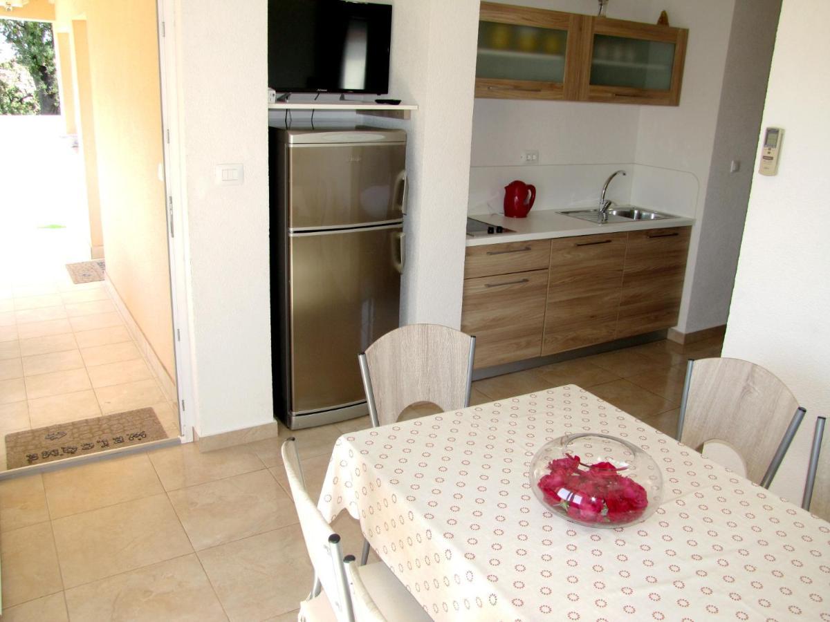 Sunny Apartments 比比涅 外观 照片
