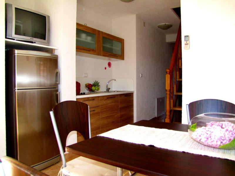 Sunny Apartments 比比涅 外观 照片